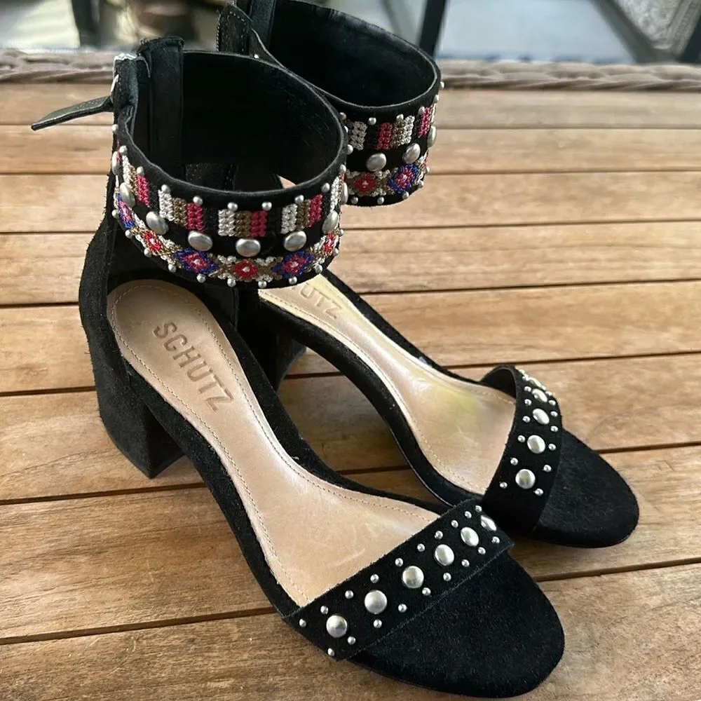 Schutz Womens Naharis Black Suede Bead Stud Embroidered Shoe 6.5